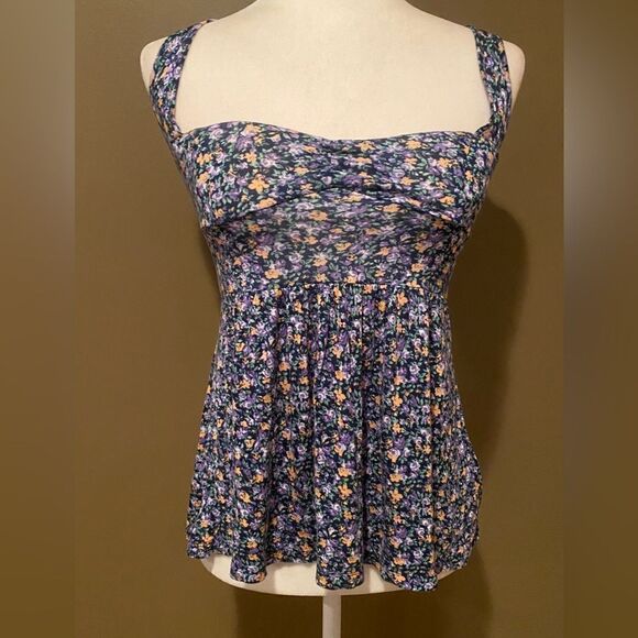 Kirra Floral Tank Top Size Small - Picture 2 of 10